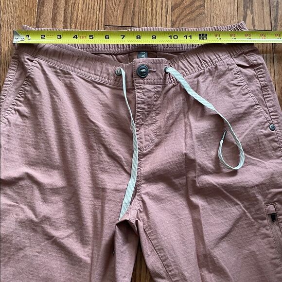 Vuori Ripstop Pink Straight Leg Pants Women’s Sz Medium - Picture 5 of 11